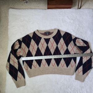 Primark Argyle Crewneck cropped Sweater